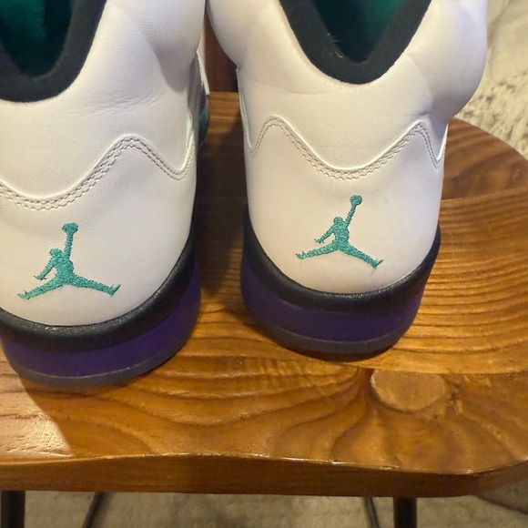 Jordan Athletic Shoes White Purple Teal - Picture 2 of 6